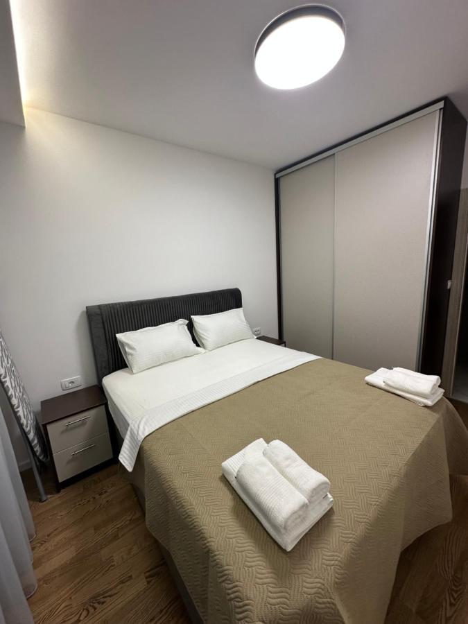 Luxury Apartments D&B Podgorica Exterior photo